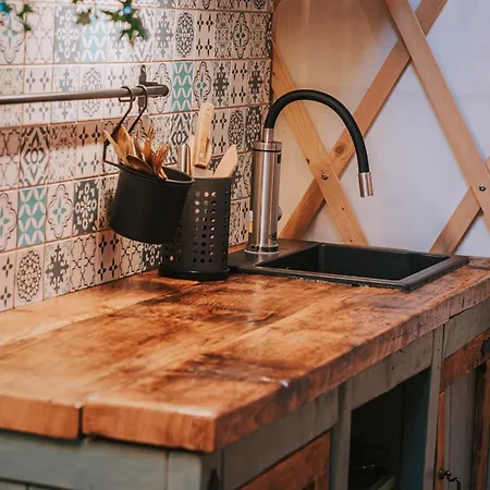 Роскошный шатер Glamping Pytlik