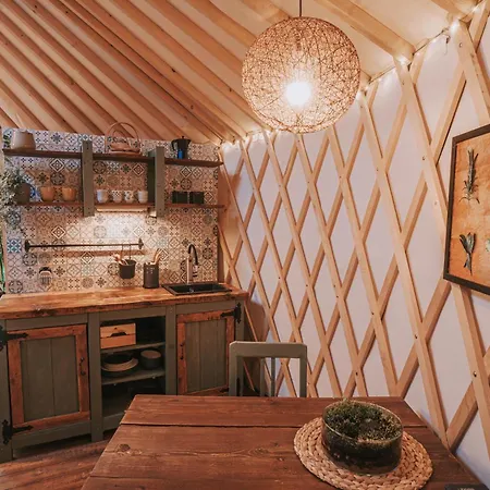 Glamping Pytlik Роскошный шатер