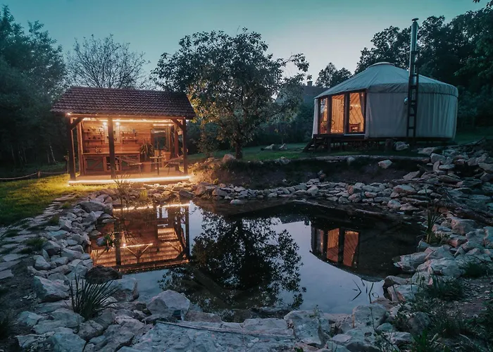 Luxury tent Klidny Kout Glamping