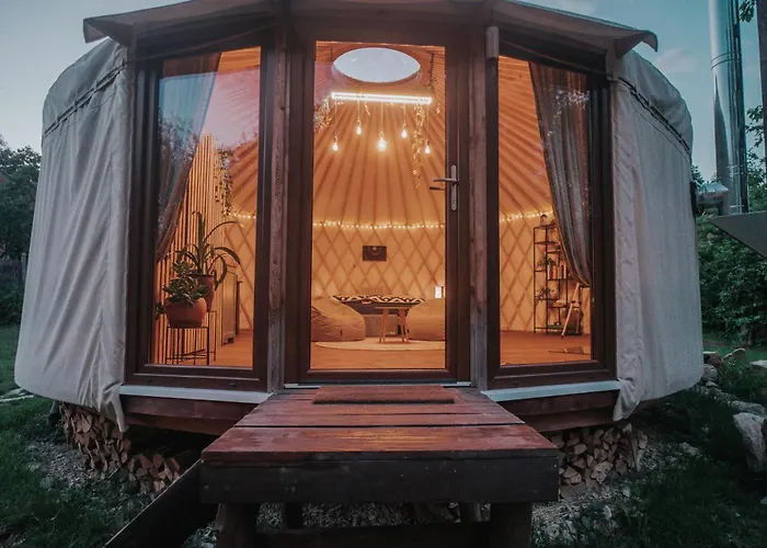 Klidny Kout Glamping Luxury tent Vysoke Myto