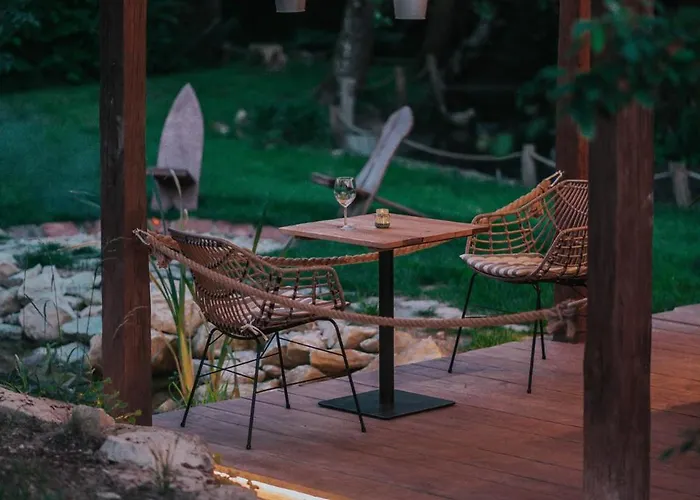 Klidny Kout Glamping Luxury tent