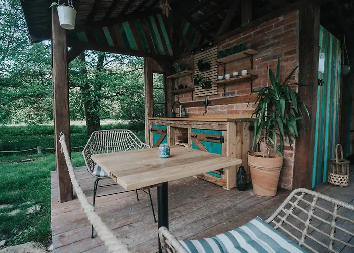Luxury tent Klidny Kout Glamping *